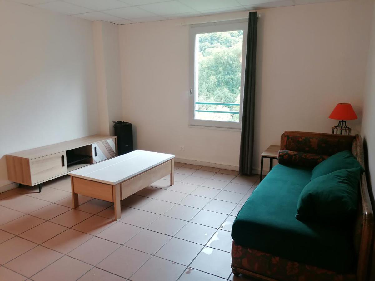 Auberge Chez Gabrielle Beaudéan Kültér fotó